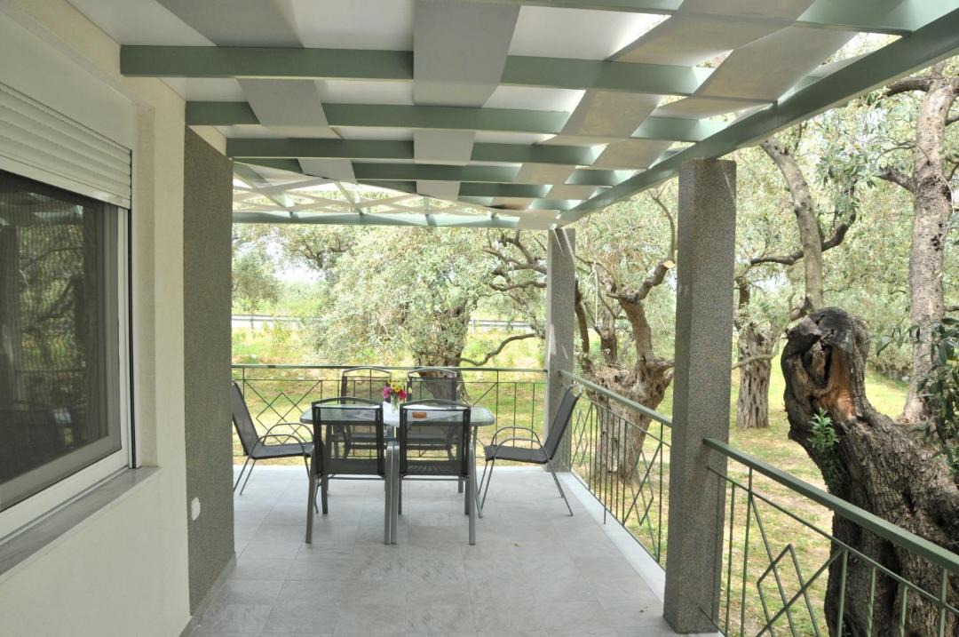 Photo of Patio Balcony in Megalos Prinos