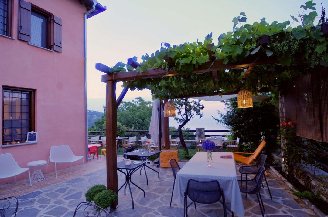 Photo of Patio Balcony in Mouresi