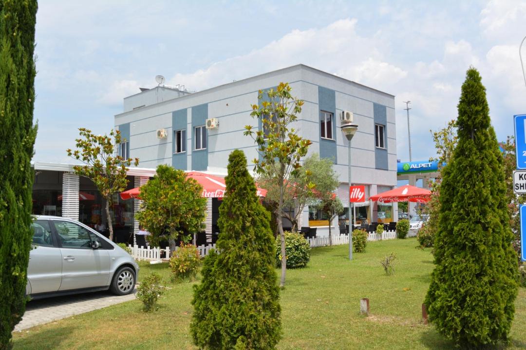 Photo of Others in Preze