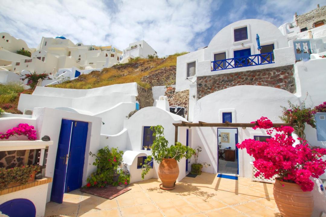 Photo of Others in Oia