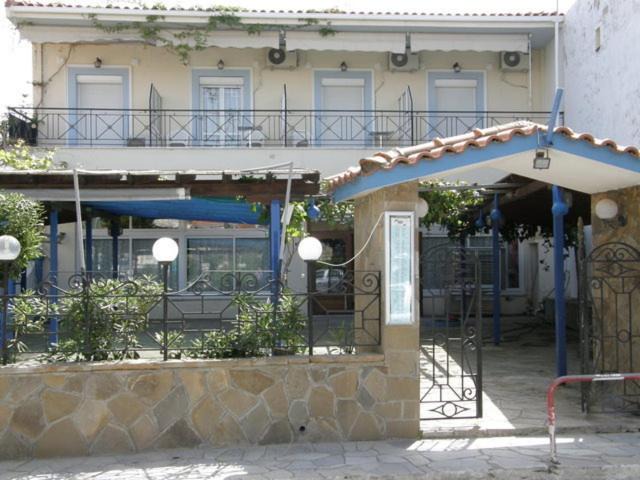 Photo of Others in Myrina