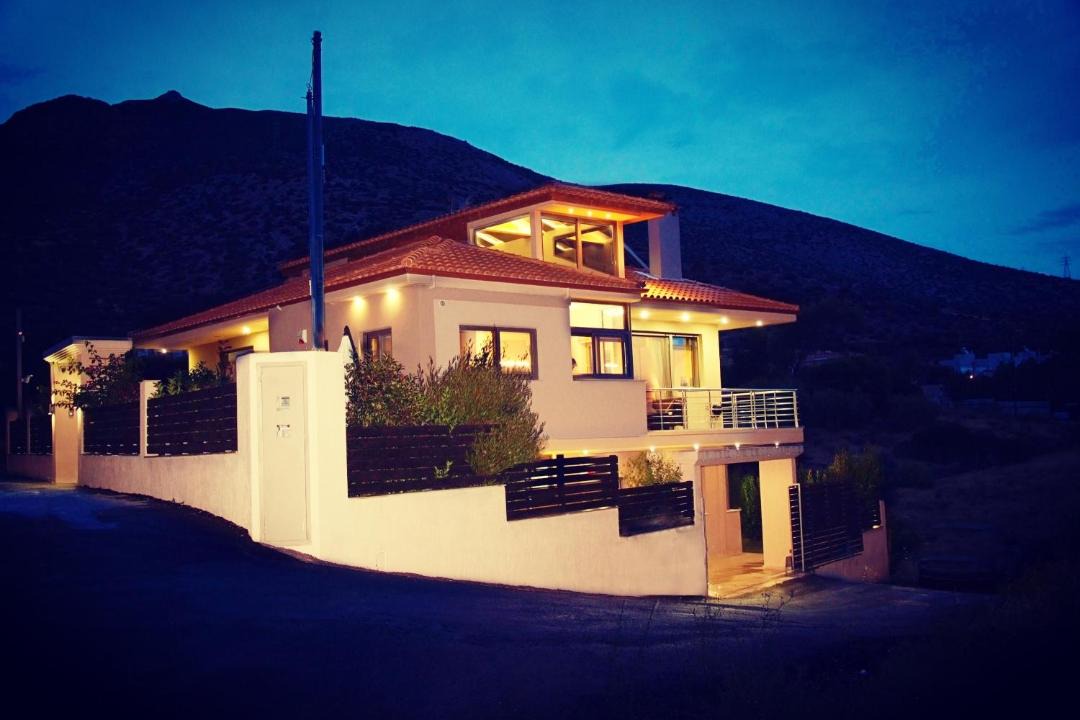 Photo of Buildings in Saronikos