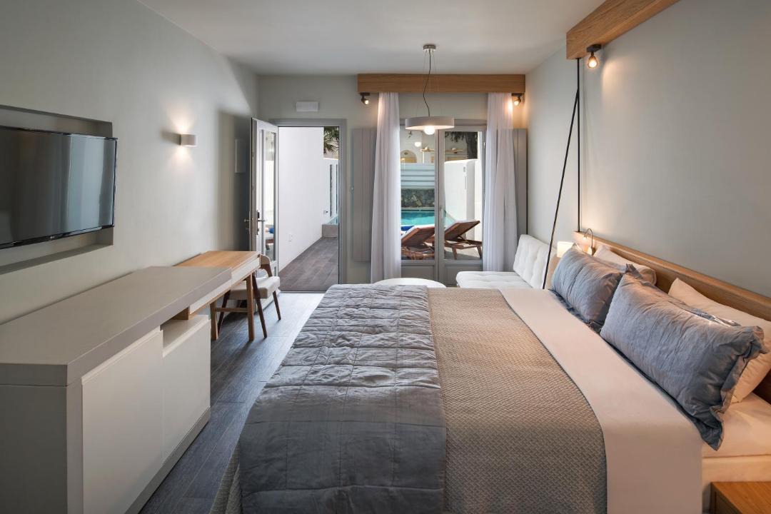 Photo of Bedroom in Perissa