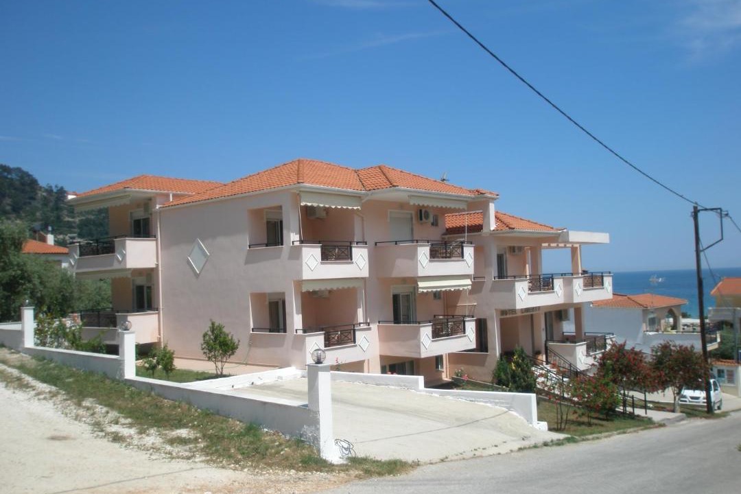 Photo of Others in Chrisi Ammoudia