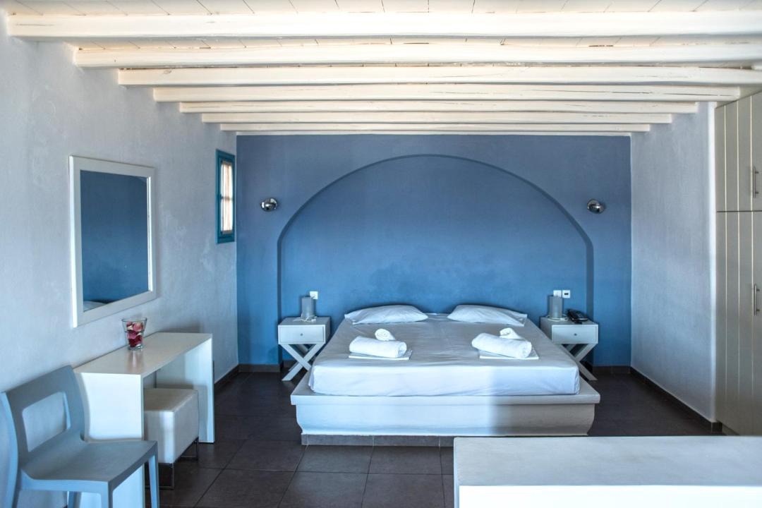 Photo of Others in Folegandros Town