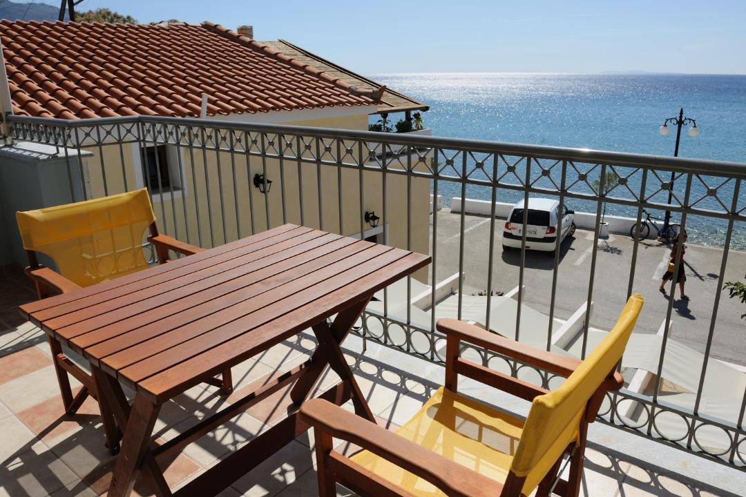 Photo of Patio Balcony in Ormos Koumeikon
