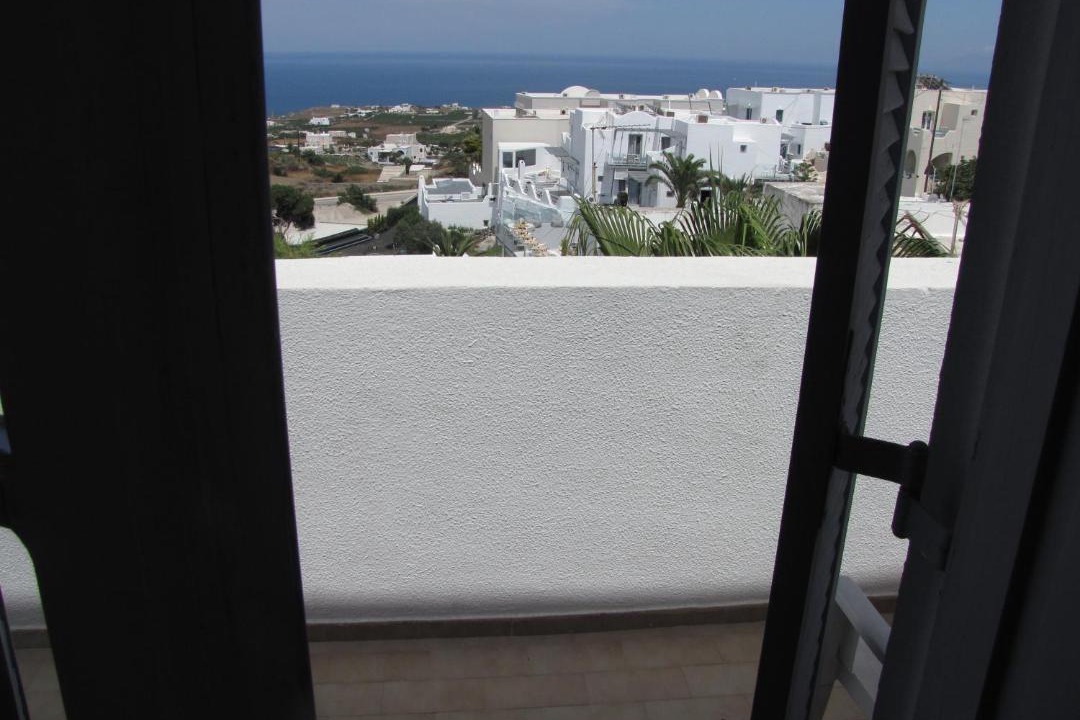Photo of Others in Fira