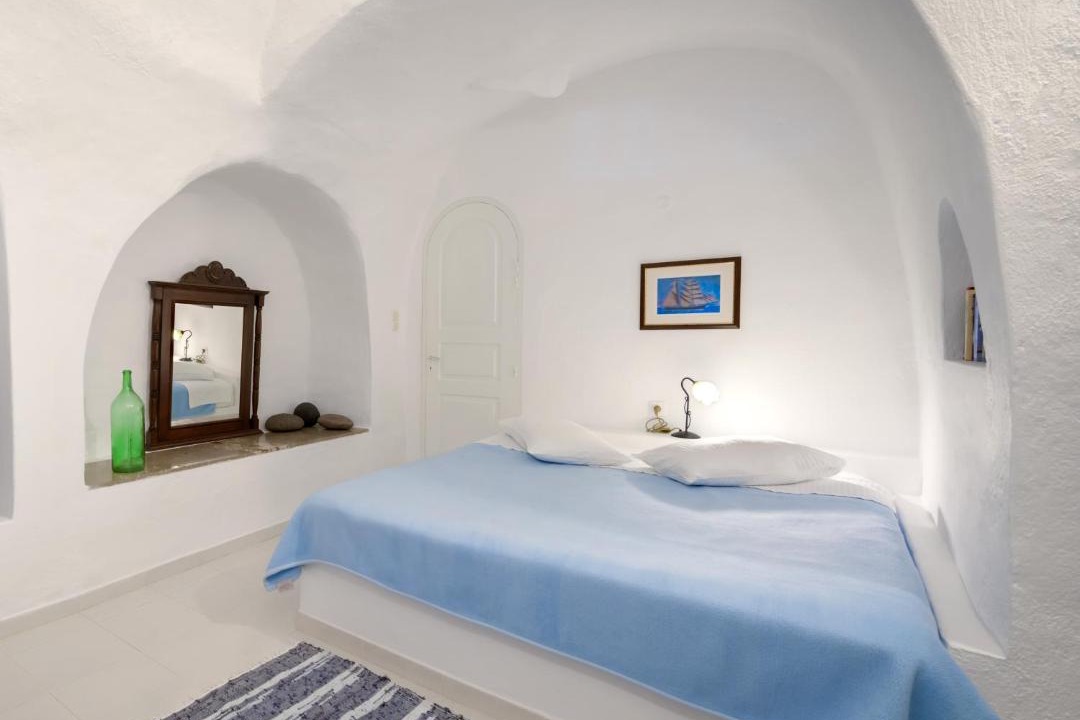 Photo of Others in Oia