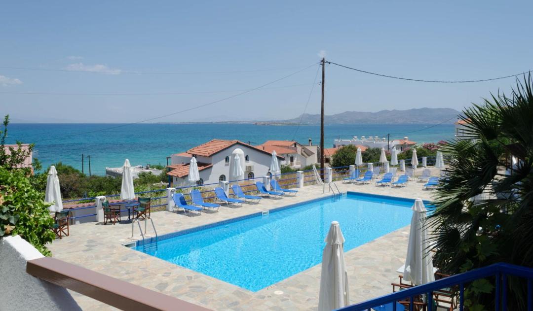 Photo of Others in Milos