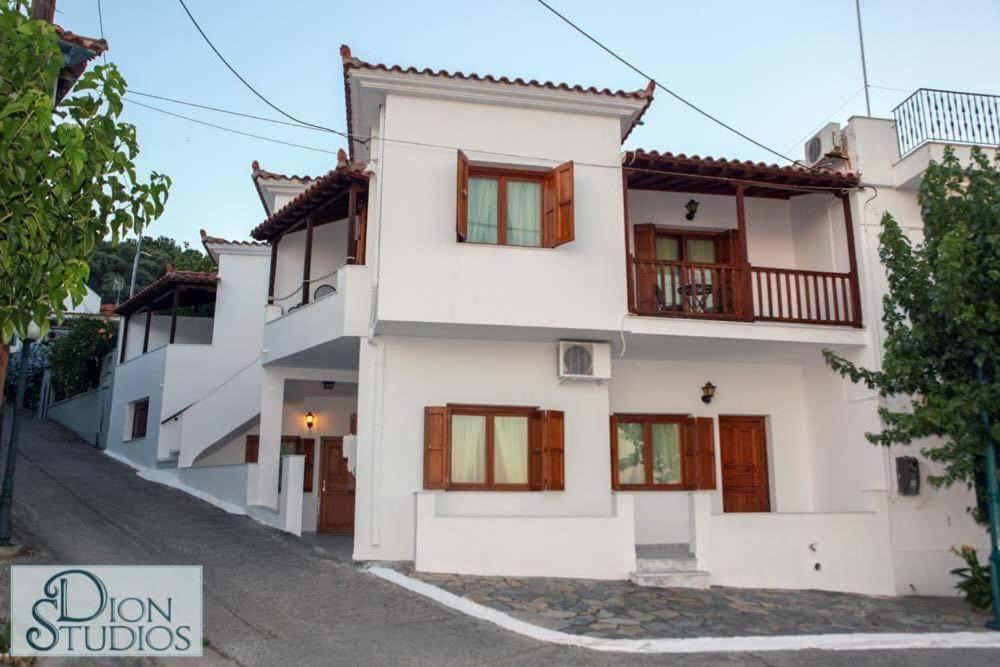 Photo of Buildings in Loutraki