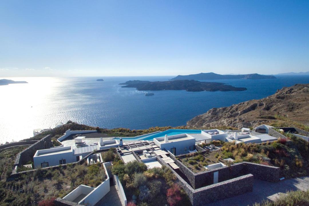 Photo of Others in Fira