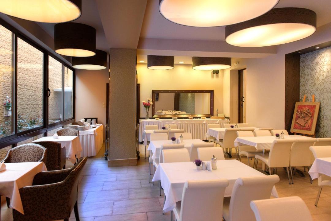 Photo of Others in Ouranoupoli