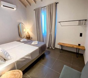 Villa Apanemia Mare 