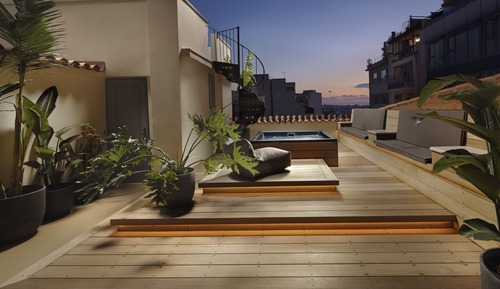 Nidus with Acropolis View and Private Jacuzzi