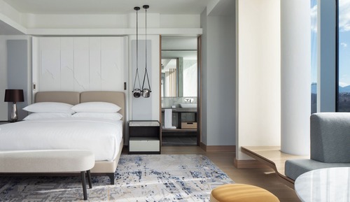 Junior Suite, 1 King Bed