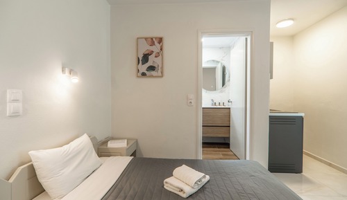 Economy Double Room