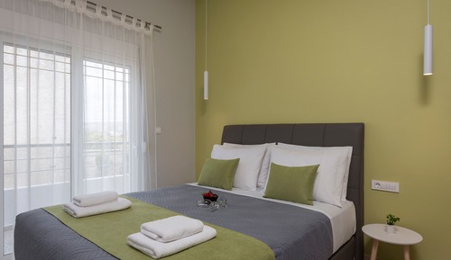 Apartment (1)