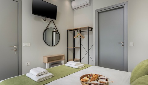 Apartment (2)