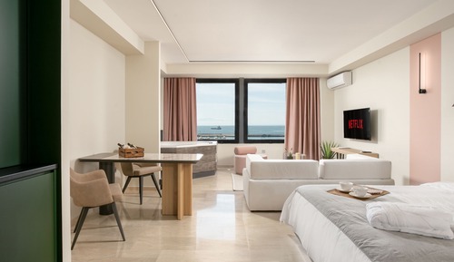Premium Studio Suite, Jetted Tub, Sea View