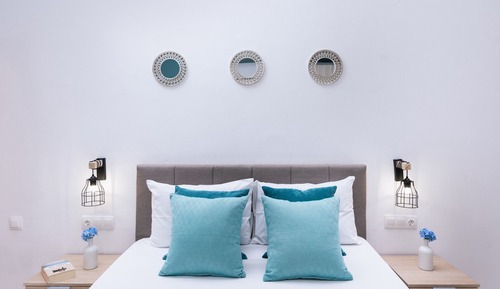 Deluxe Studio Suite