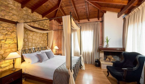 Superior Double Room, Fireplace