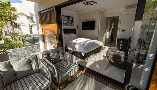 One Bedroom Suite with Mountain or Pool View