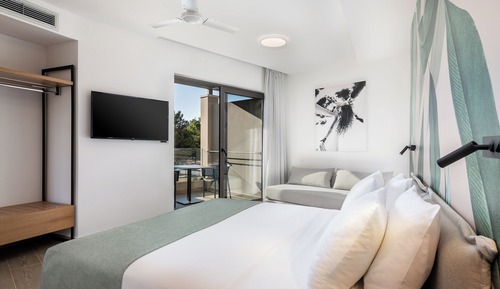 Superior Double Room With Pool View