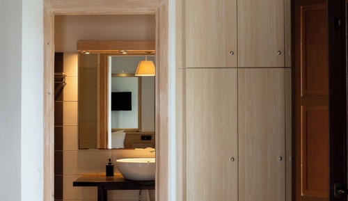 Palm Suite