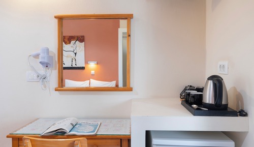 Basic Triple Room, Sea View