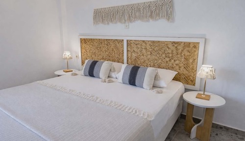 Basic Double Room, 1 Double Bed (No Balcony)