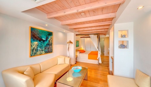 Suite, Sea View