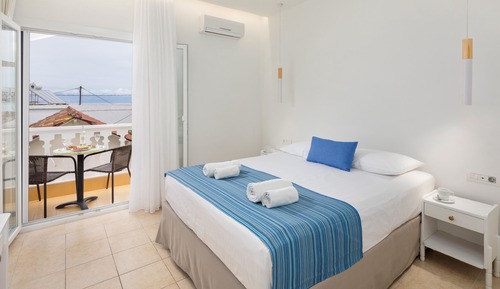 Classic Double or Twin Room, Balcony