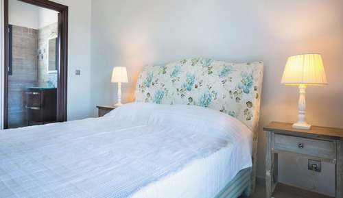 Seirios Luxury Villa