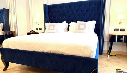 Exclusive Suite