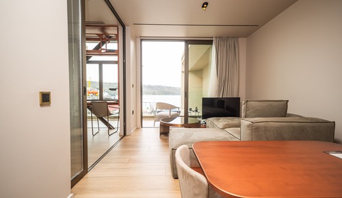 Oniros Suite