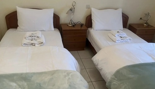 Family Suite, 2 Bedrooms, Pool View, Beachfront
