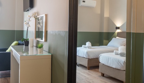 Comfort Double or Twin Room, City View