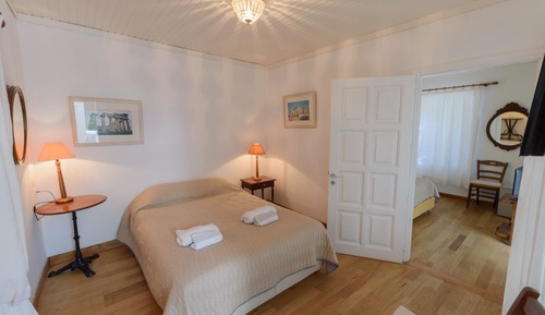 Traditional Two-Bedroom Family Apartment Garden Level