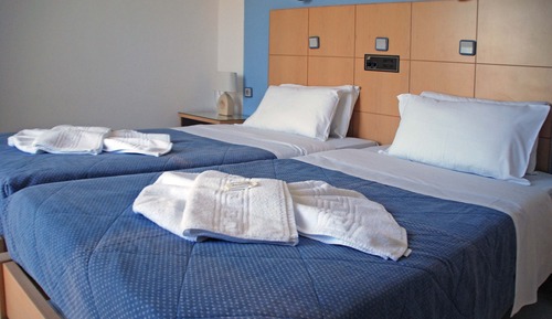 Double Room,Side Sea View