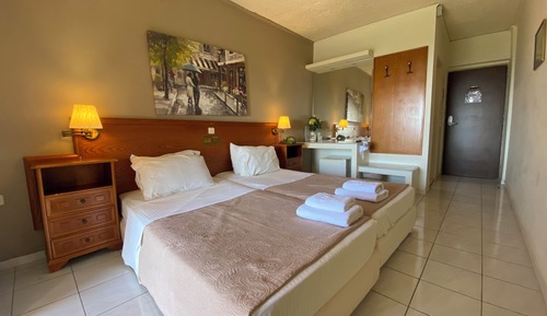 Double or Twin Room, Sea View