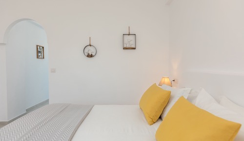 Deluxe Room, Balcony