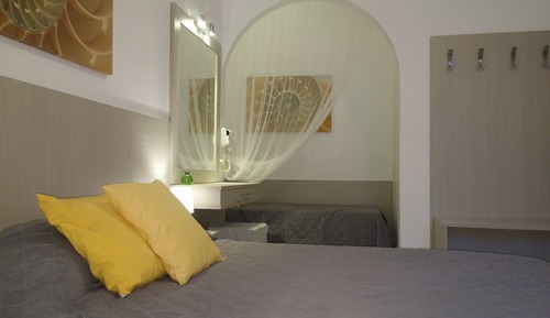 Family Studio