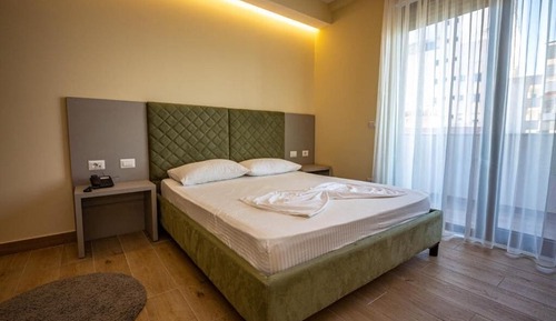 Double Room, Balcony, Partial Sea View