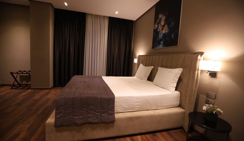 Family Room, Balcony