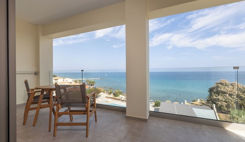 Executive Suite, Sea View