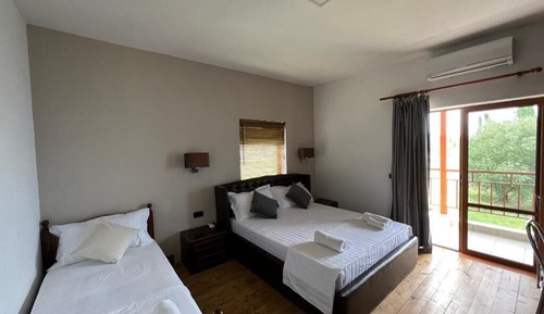 Triple Room, Balcony, Lake View