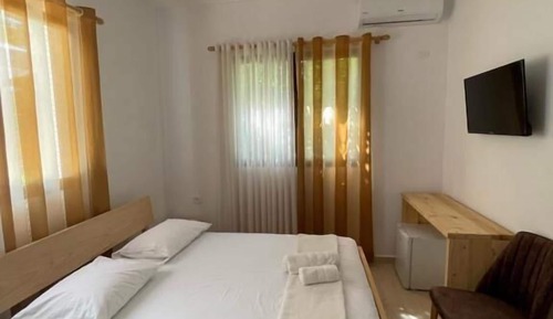 Comfort Triple Room, Courtyard View