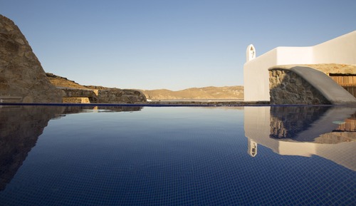 Villa, Smoking