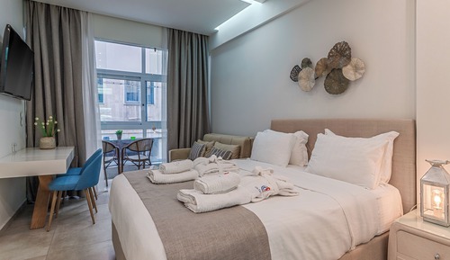 Suite with Balcony - Kohili