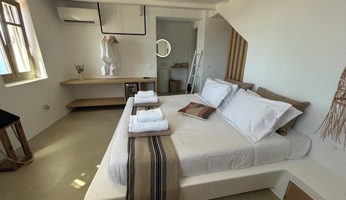 Luxury Studio Suite, Sea View